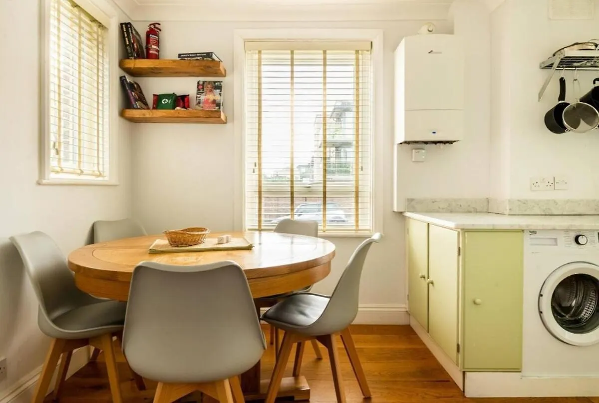 Two Bedroom House By Brookland Stays Serviced Accommodation Short Lets Brighton & Hove With Free Wifi المملكة المتحدة