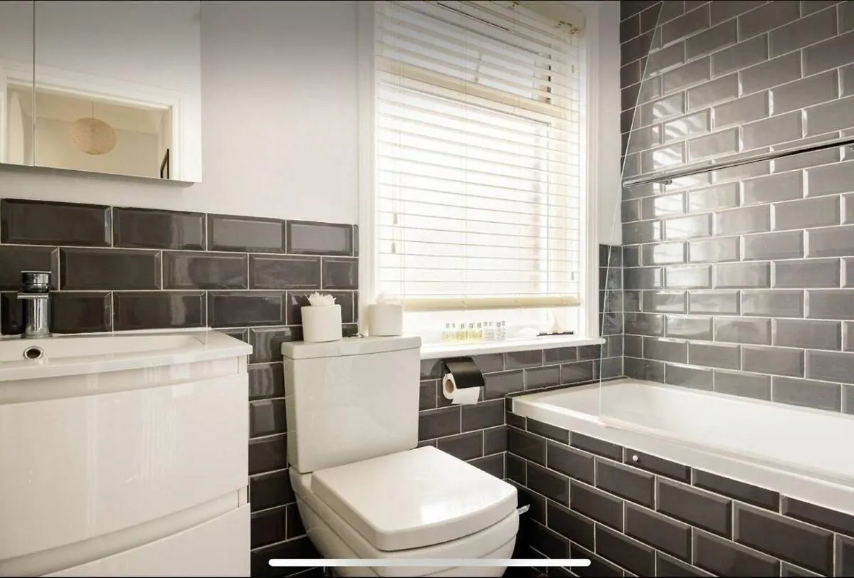 بيت للعطل Two Bedroom House By Brookland Stays Serviced Accommodation Short Lets Brighton & Hove With Free Wifi المملكة المتحدة