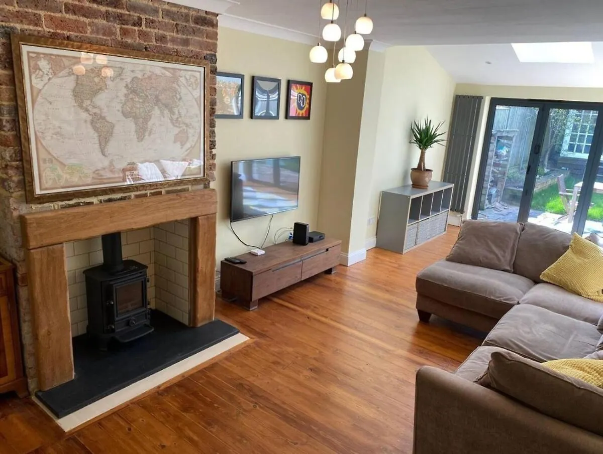 بيت للعطل Two Bedroom House By Brookland Stays Serviced Accommodation Short Lets Brighton & Hove With Free Wifi المملكة المتحدة